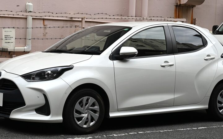 Toyota Yaris 1.5 Hybrid Icon CVT